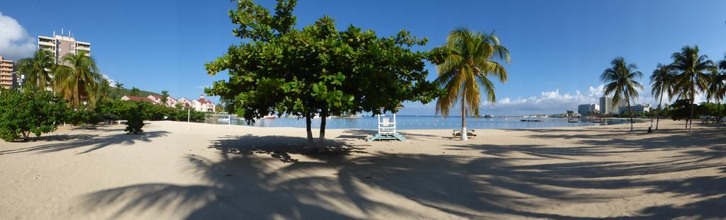 Beach One Bedroom Suite 13 オーチョ・リオス エクステリア 写真